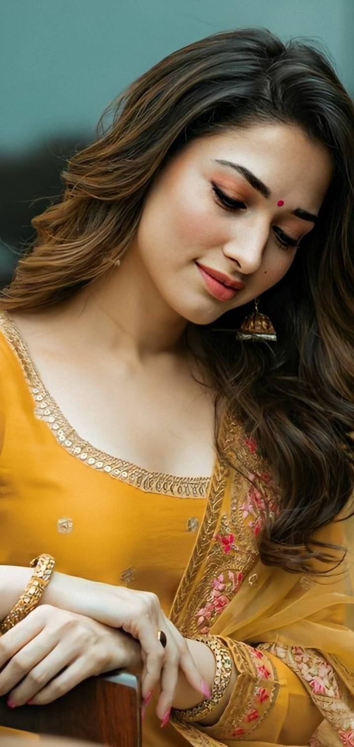 Tamanna Bhatia c
